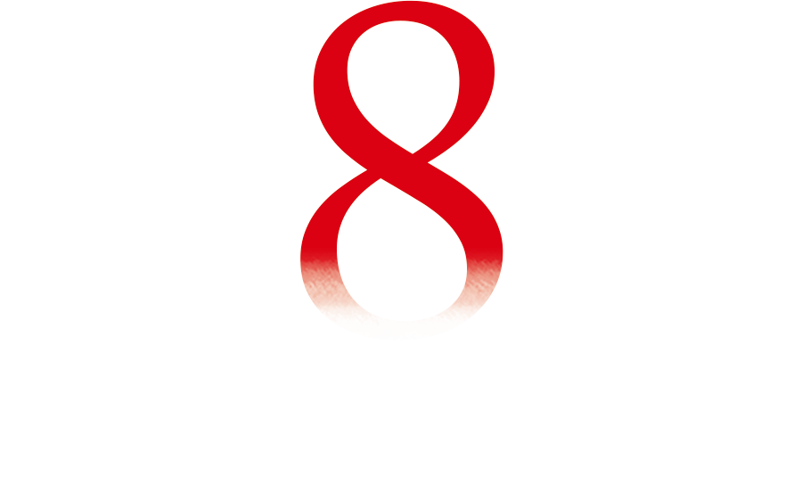 8 женщин